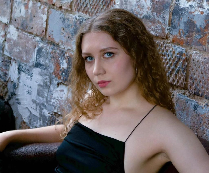 Актриса Алена Шматова