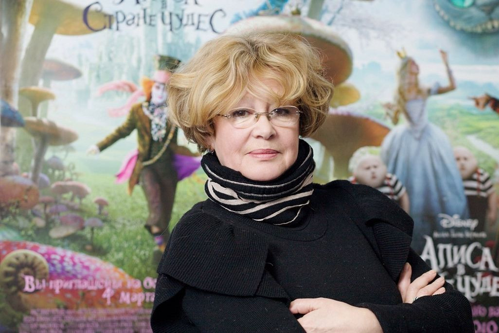 Актриса Марина Неёлова