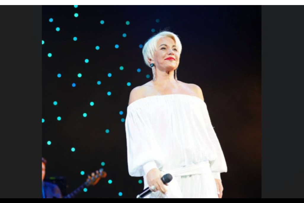 Певица Оксана Орлова