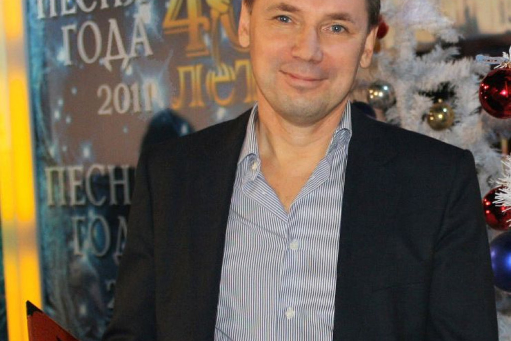 Автор Евгений Муравьёв
