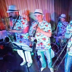 Muchachos Band. Афро-кубинская и латиноамериканская музыка