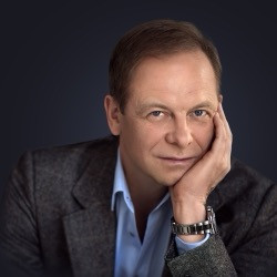 Сергей Куренков