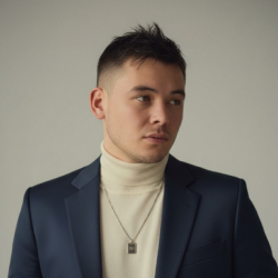 Линар Белый