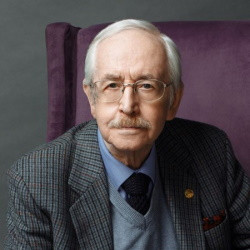 Василий Ливанов