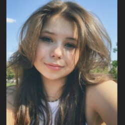 Алиса Степанова