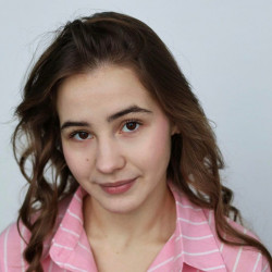 Полина Коркунова