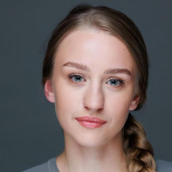 Полина Абросимова