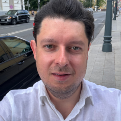 Лев Сандюк