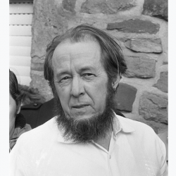 Александр Солженицын