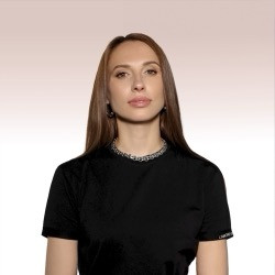 Виктория Складчикова