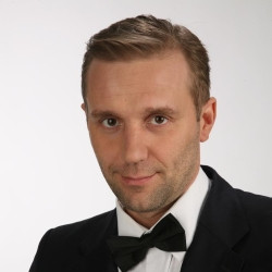 Максим Битюков