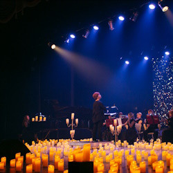 Мировые хиты классики в сиянии тысячи свечей