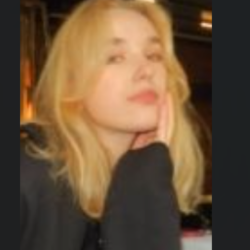 Александра Дубинина
