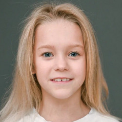 Ева Коновалова