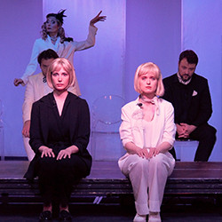 Игра по правилам и без