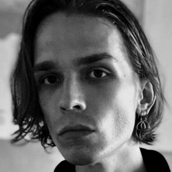 Владислав Щетинин