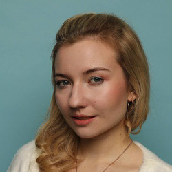 Анна Мамонтова