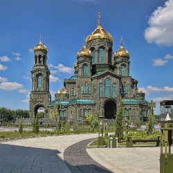 Святое воинство. Храм Вооруженных сил в Кубинке (парк Патриот – Княжье Озеро – Павловская Слобода) Святое воинство. Храм Вооруженных сил в Кубинке (парк Патриот – Княжье Озеро – Павловская Слобода)