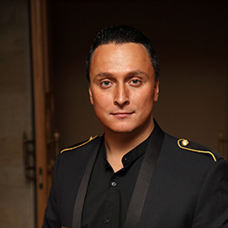 Иван Ильичев