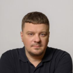 Евгений Стрельцов
