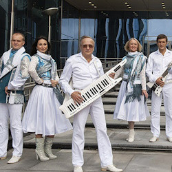 Вечер III. Новый год уже в пути!