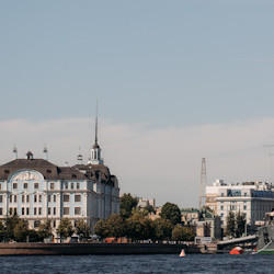 Невская симфония - по рекам Петербурга на теплоходе