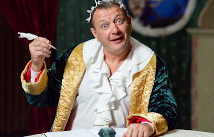 Жениться вам надо, барин! Жениться вам надо, барин!