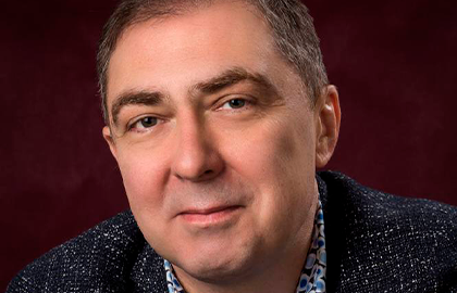 Валерий Басов