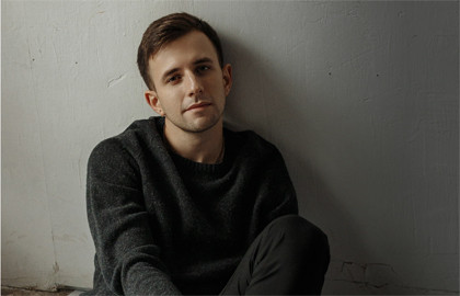 Композитор Сергей Сувид со струнным квинтетом Композитор Сергей Сувид со струнным квинтетом