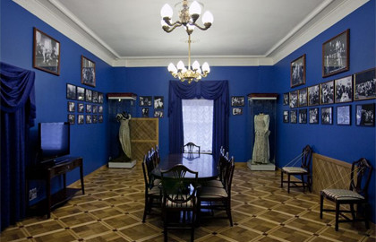 Экскурсия по театру. Прошлое и настоящее Экскурсия по театру. Прошлое и настоящее