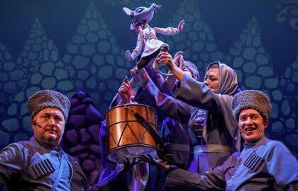 В единстве культур... В единстве культур...