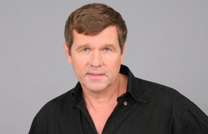 Александр Новиков