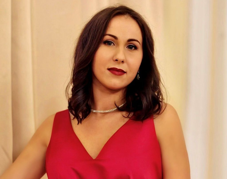 Певица Полина Глушнева