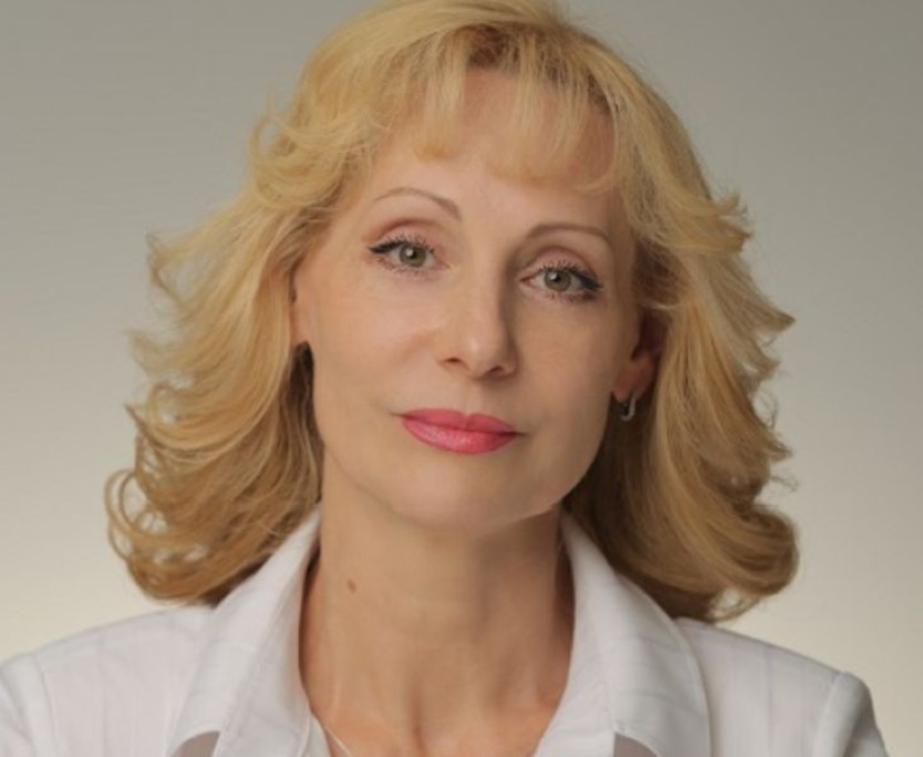 Актриса Елена Привалихина