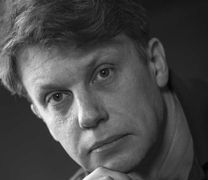 Актер Андрей Крыченков