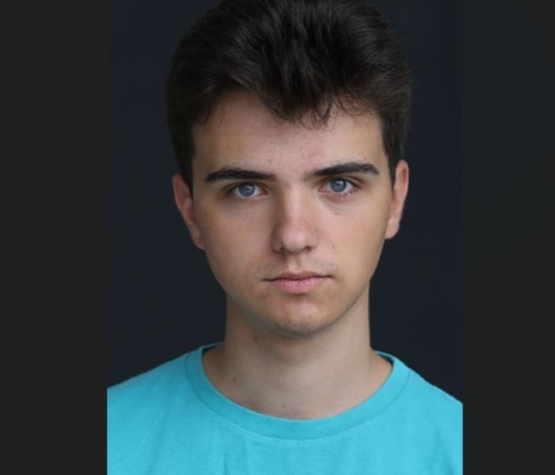 Актер Кирилл Синицин