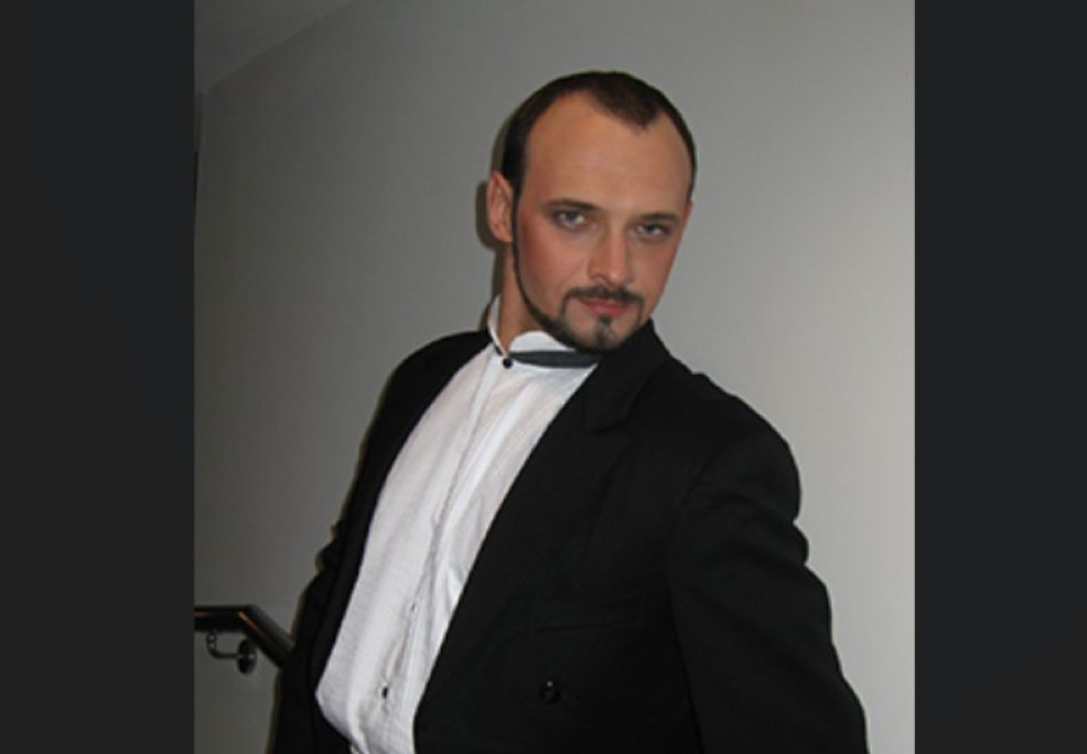 Певец Алексей Соломатин