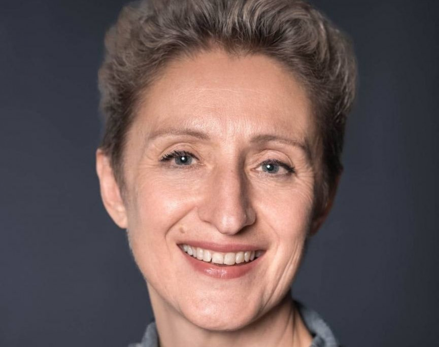 Режиссер Елена Арькова