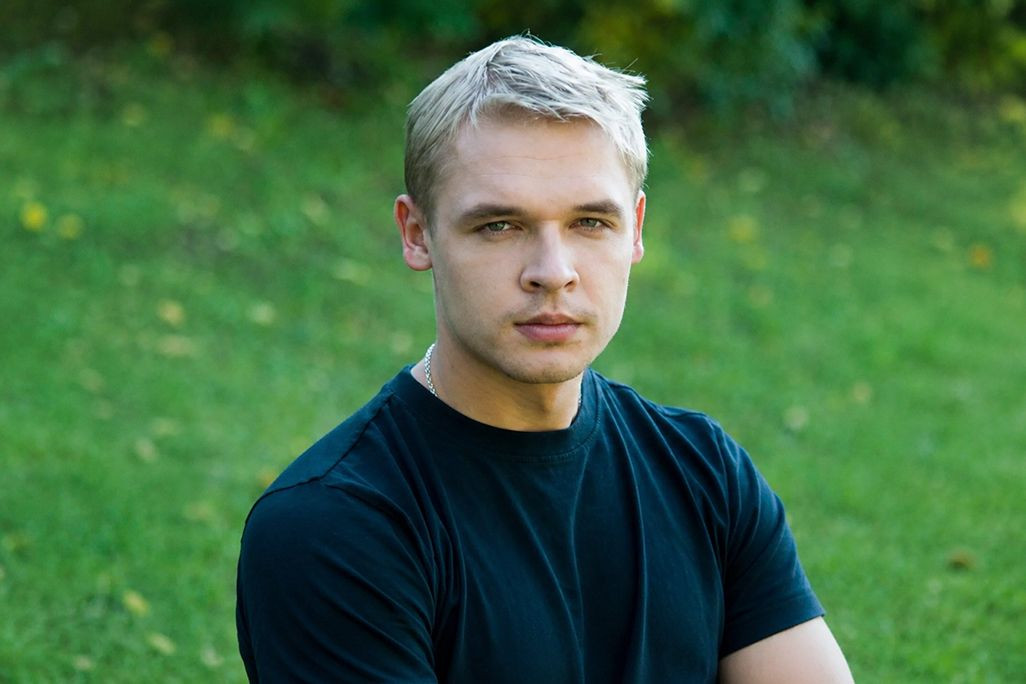 Актер Александр Голубев