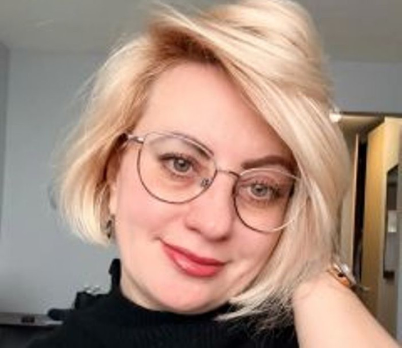 Певица Мария Тощева