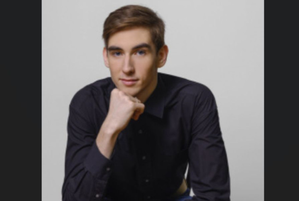 Актер Михаил Дедерчук