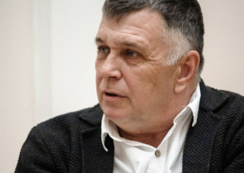 Режиссер Николай Елесин