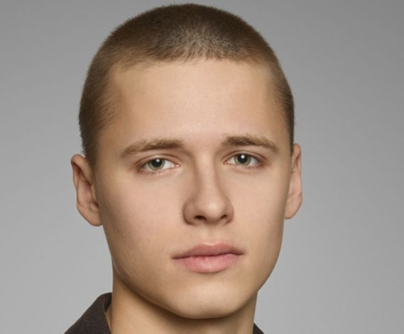 Актер Макар Никитин