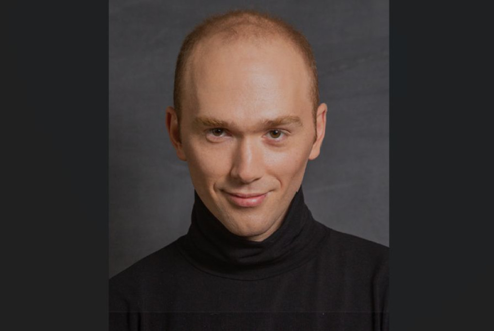 Актер Павел Повалихин
