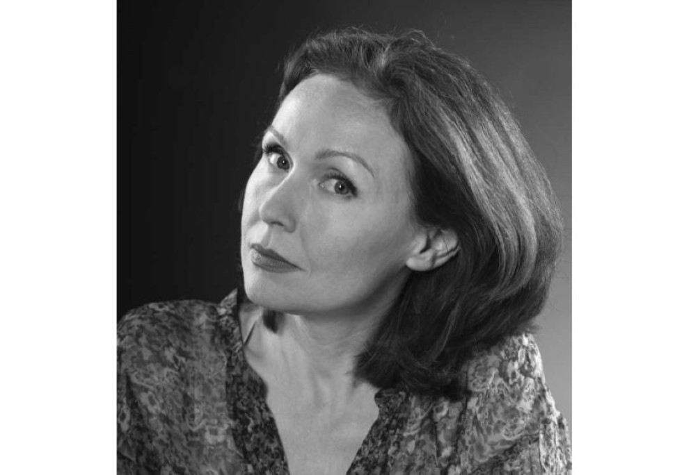 Актриса Елена Убина