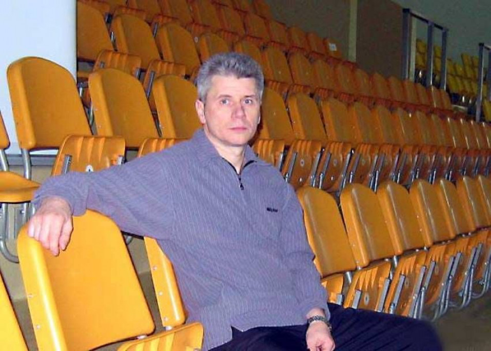 Актер Александр Макарцев