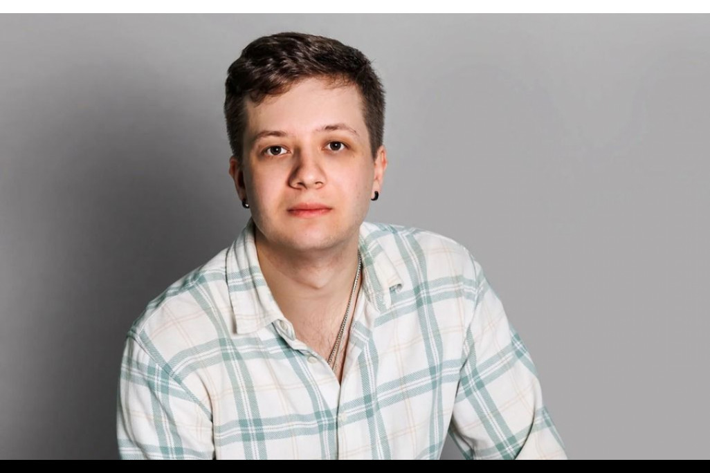 Актер Евгений Шакиров