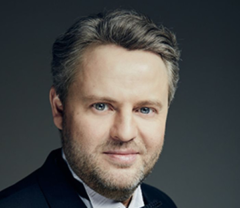Певец Сергей Семишкур