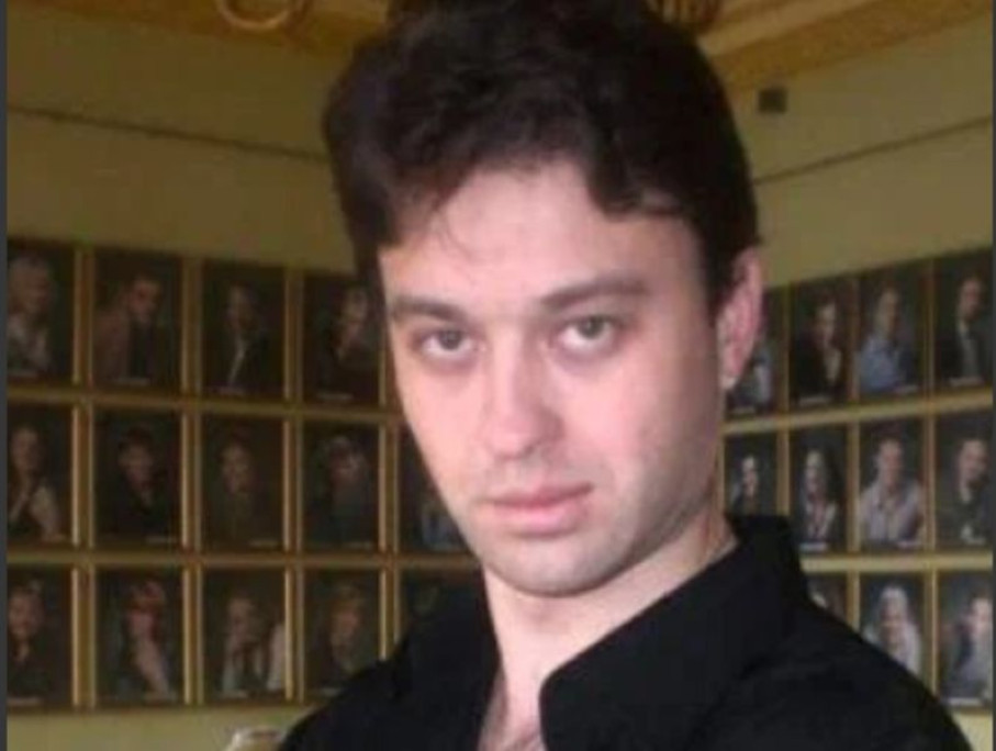 Режиссер Денис Борисов