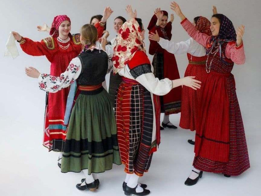 Группа «Комонь» Ансамбль